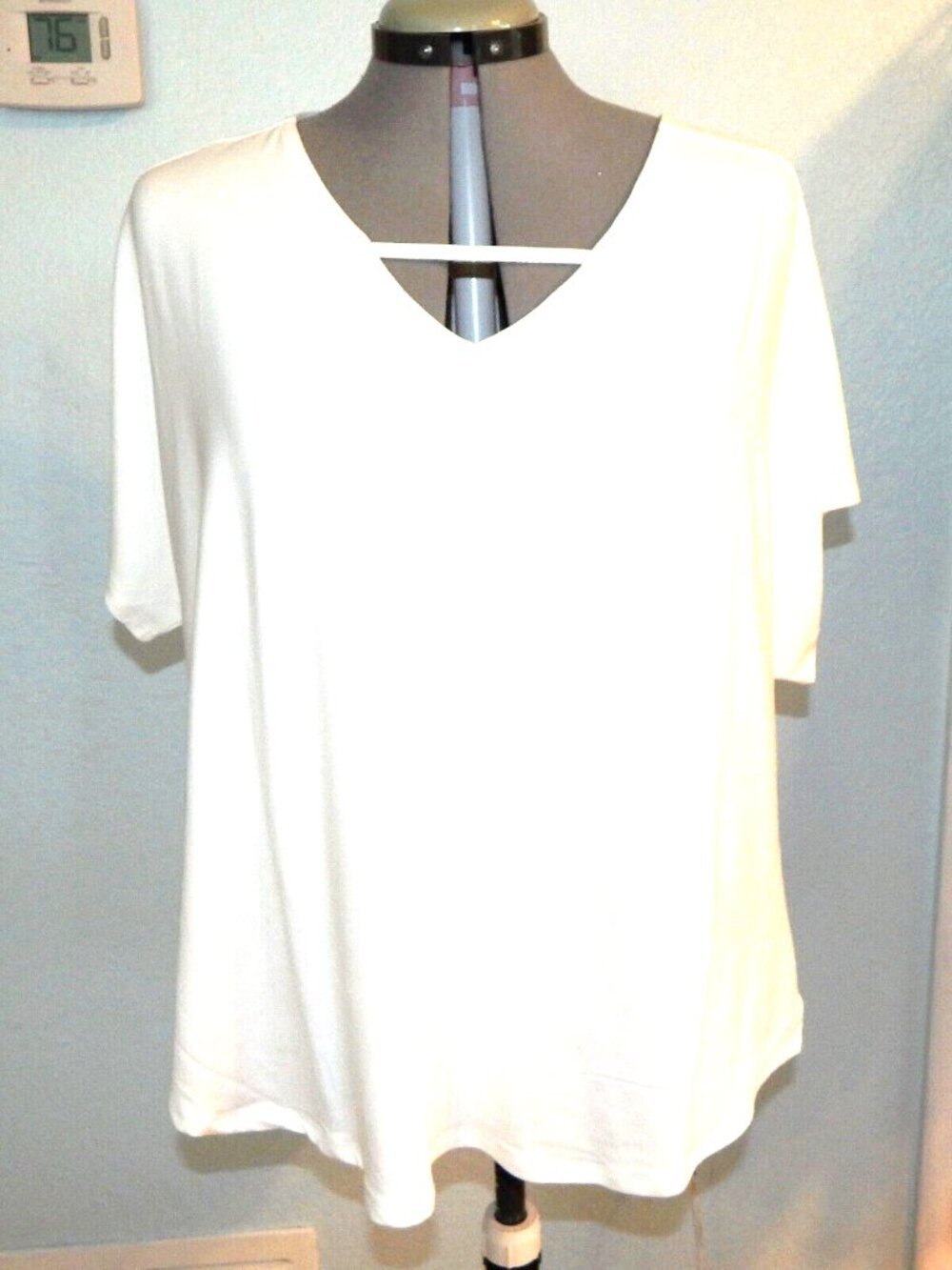 Tranquility Plus Size XXL White Blouse Keyhole Soft Stretch Shirt Top NWT New